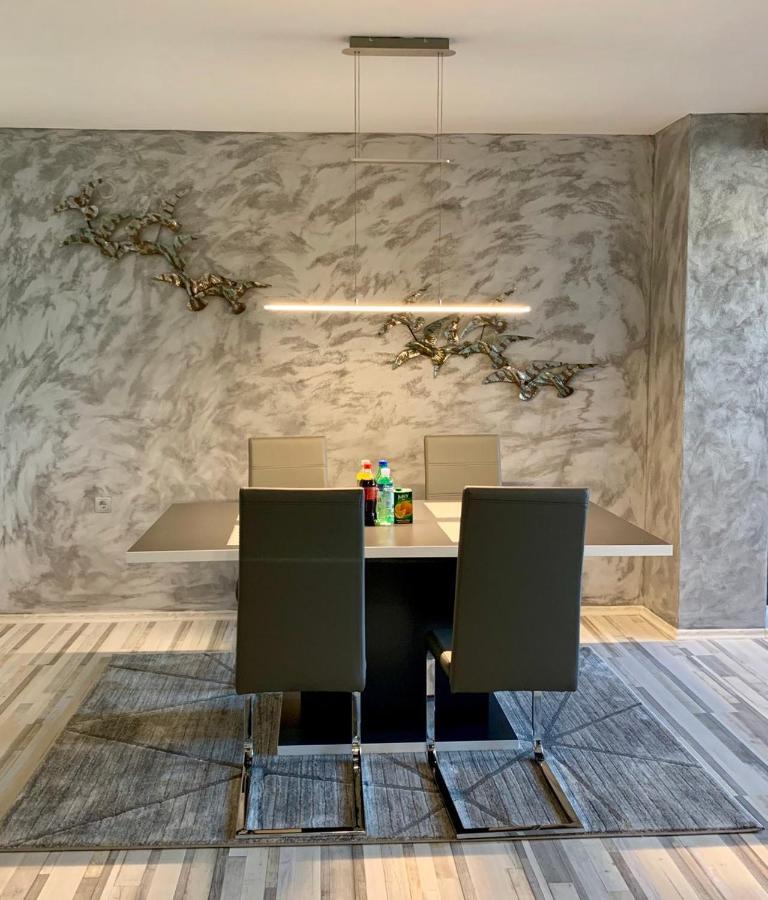 NOOR Apartman Bihac Apartment Bagian luar foto